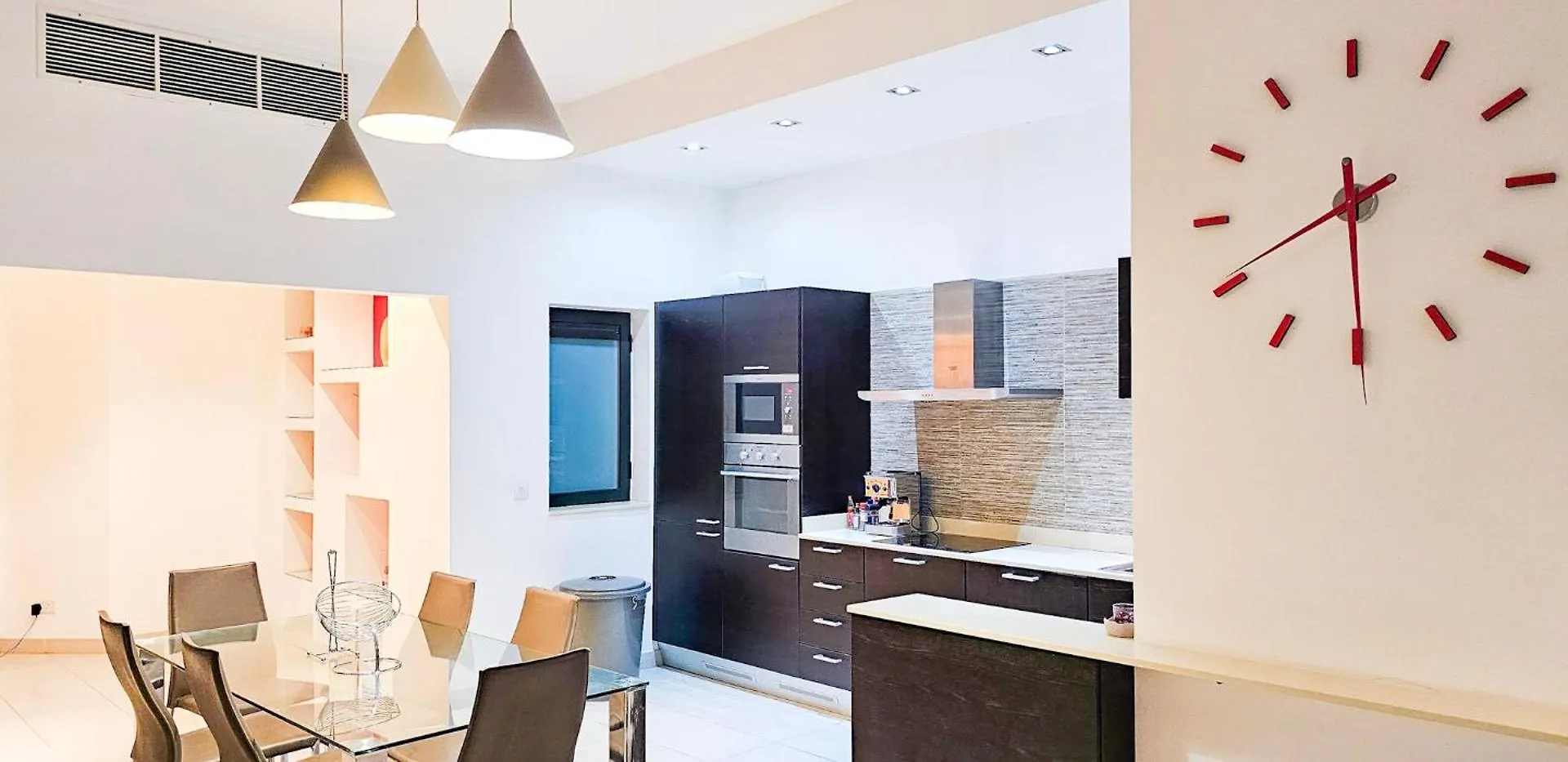 アパート Paceville Two Bedroom Two Bathrooms St Julians Pen 2 Saint Julian's マルタ